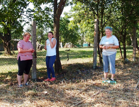 Brigáda - farská záhrada 2015