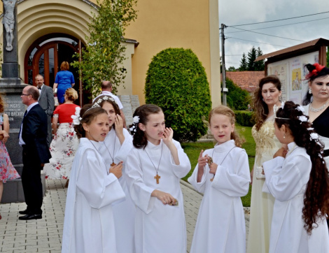 1. sv. prijímanie Pušovce 2019